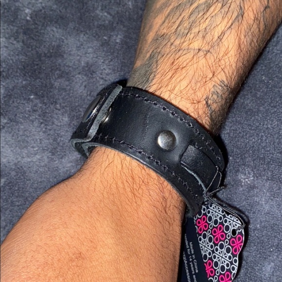 Scenic Scout-  Urban Bracelet - Picture 5 of 5